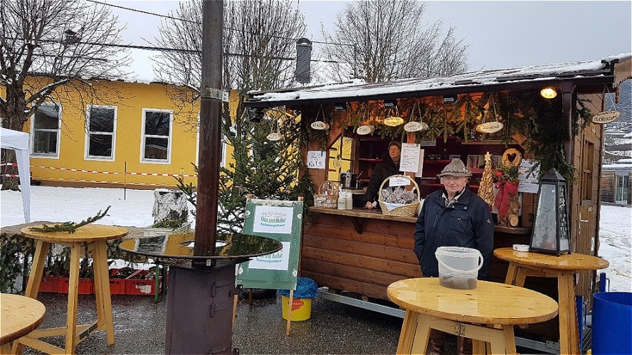 Unser Stand am Adventmarkt in Schneegattern